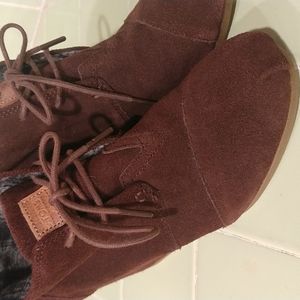 Toms booties